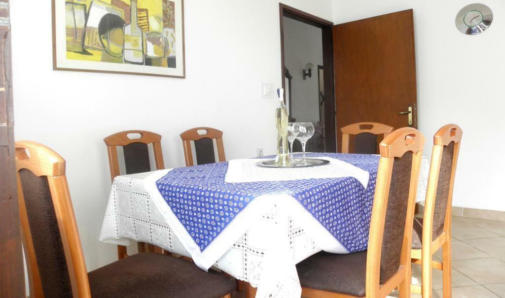 Apartmani Volga Petrcane Exterior photo